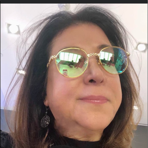 Meet your Posher, Jodi - Picture 1 of 1